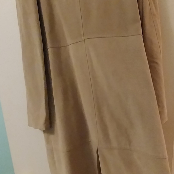 Buckskin Leather Yellowstone Vibes Suede Trench - Picture 10 of 16